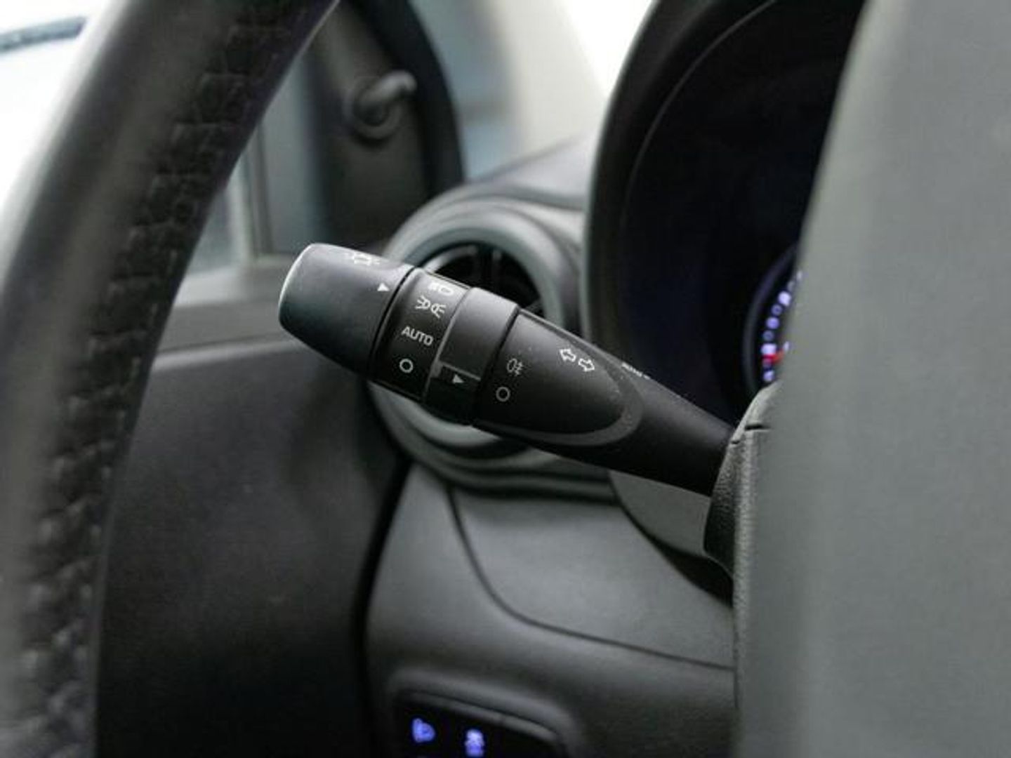 Hyundai i10 1.0 Essence 49 kW (67 CV)