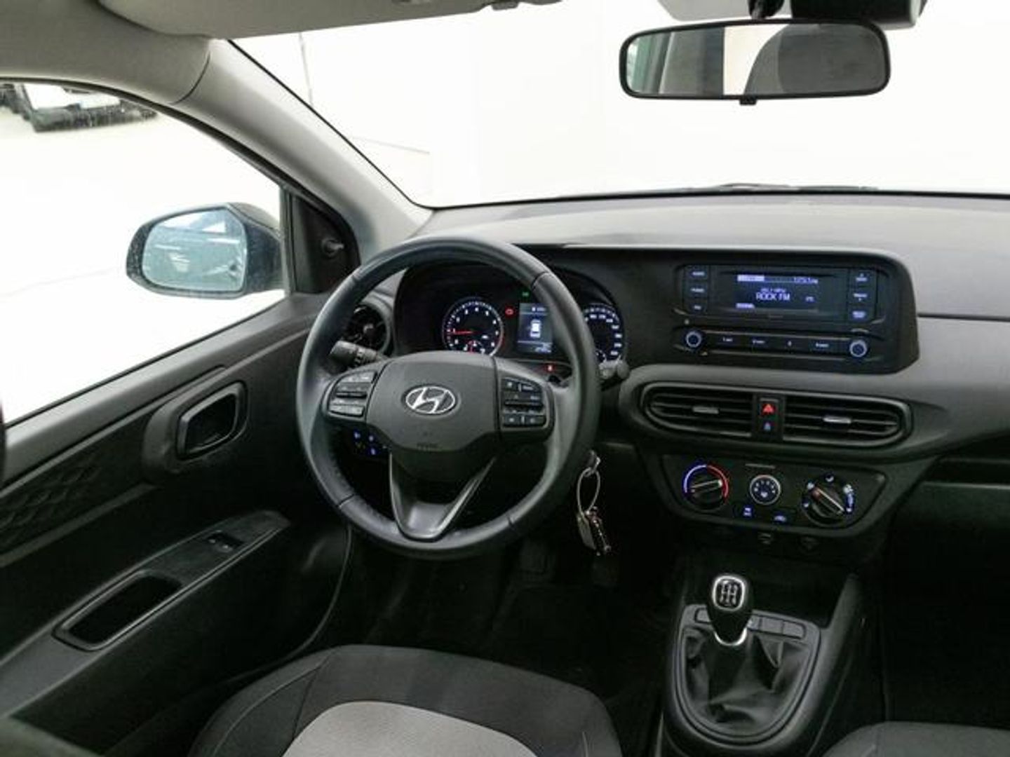 Hyundai i10 1.0 Essence 49 kW (67 CV)
