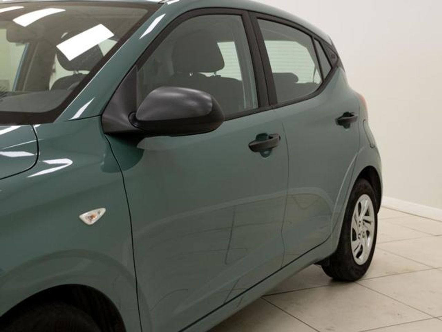Hyundai i10 1.0 Essence 49 kW (67 CV)