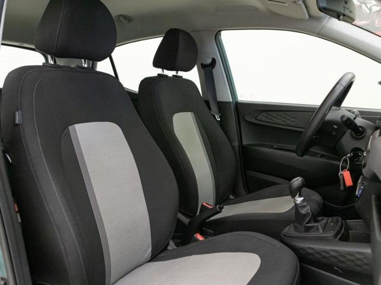 Hyundai i10 1.0 Essence 49 kW (67 CV)