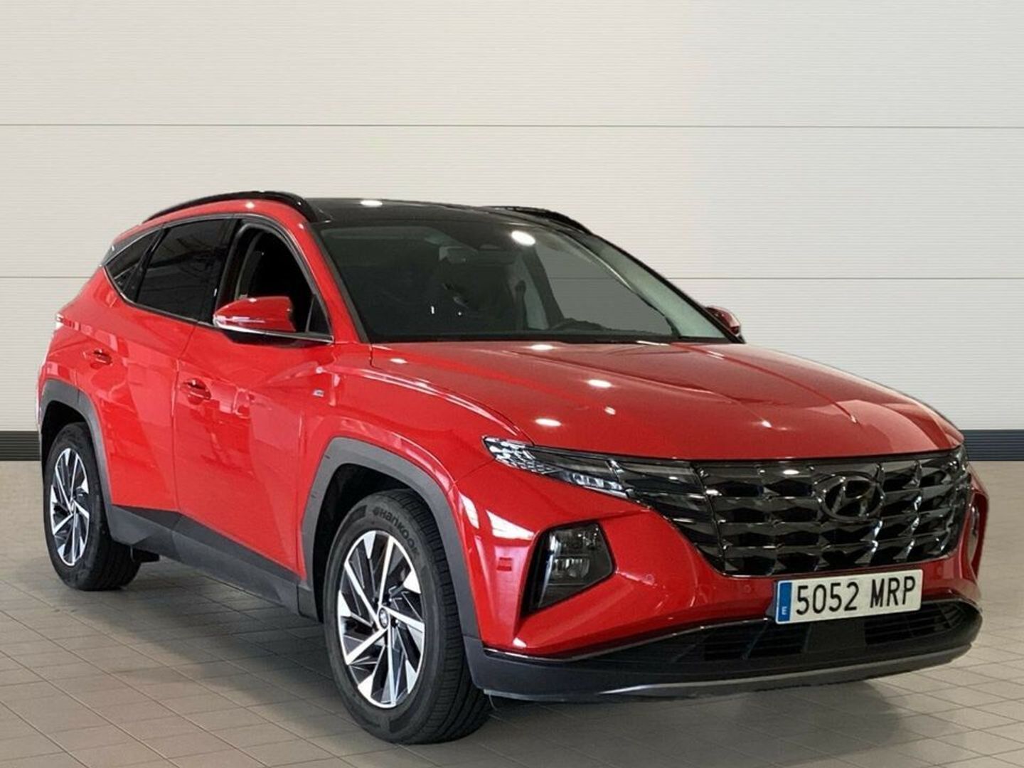 Hyundai Tucson 1.6 TGDI 48V Tecno Sky DCT 110 kW (150 CV) Rojo SUV
