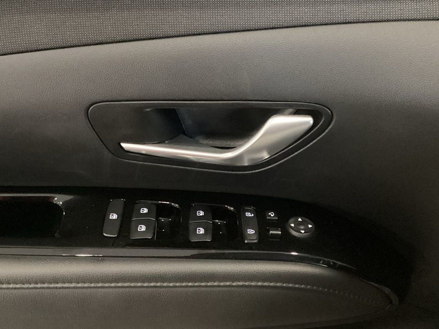 Hyundai Tucson 1.6 TGDI 48V Tecno Sky DCT 110 kW (150 CV)