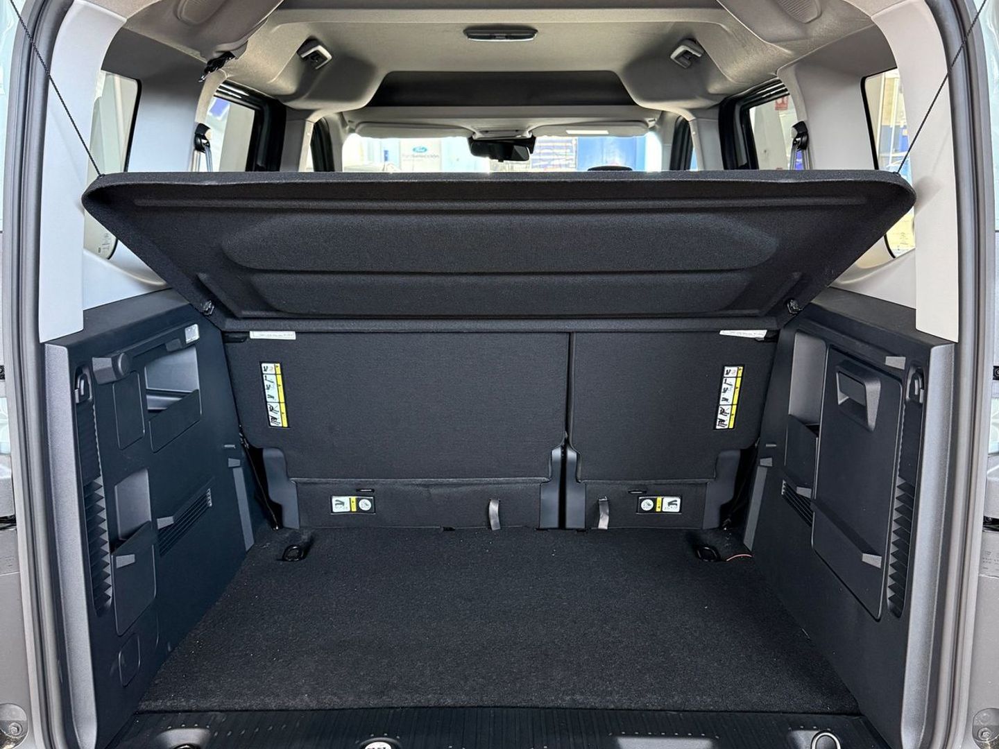 Ford Tourneo Courier 1.0 EcoBoost Titanium 92 kW (125 CV)