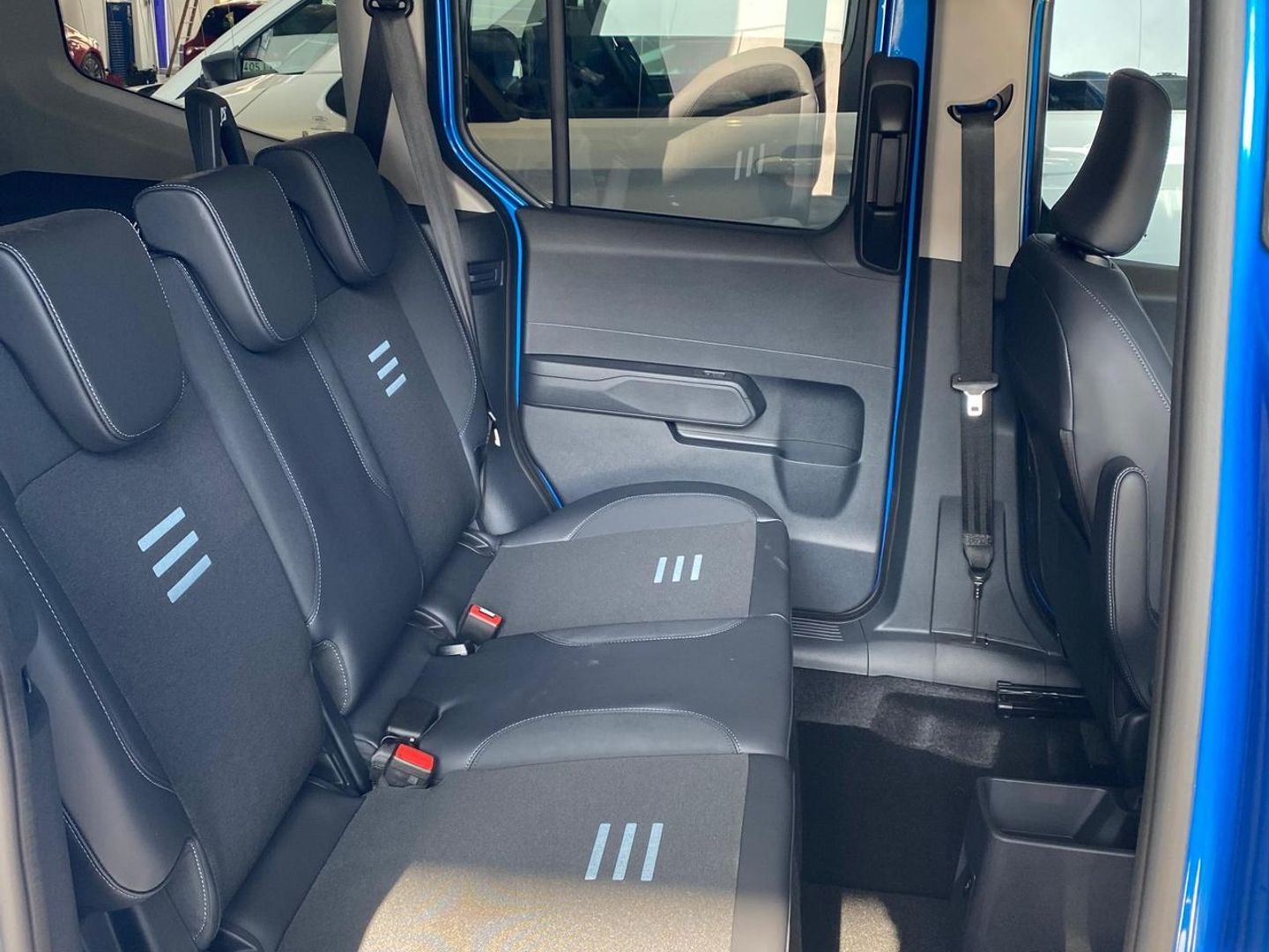 Ford Tourneo Courier 1.0 Ecoboost Active 92 kW (125 CV)