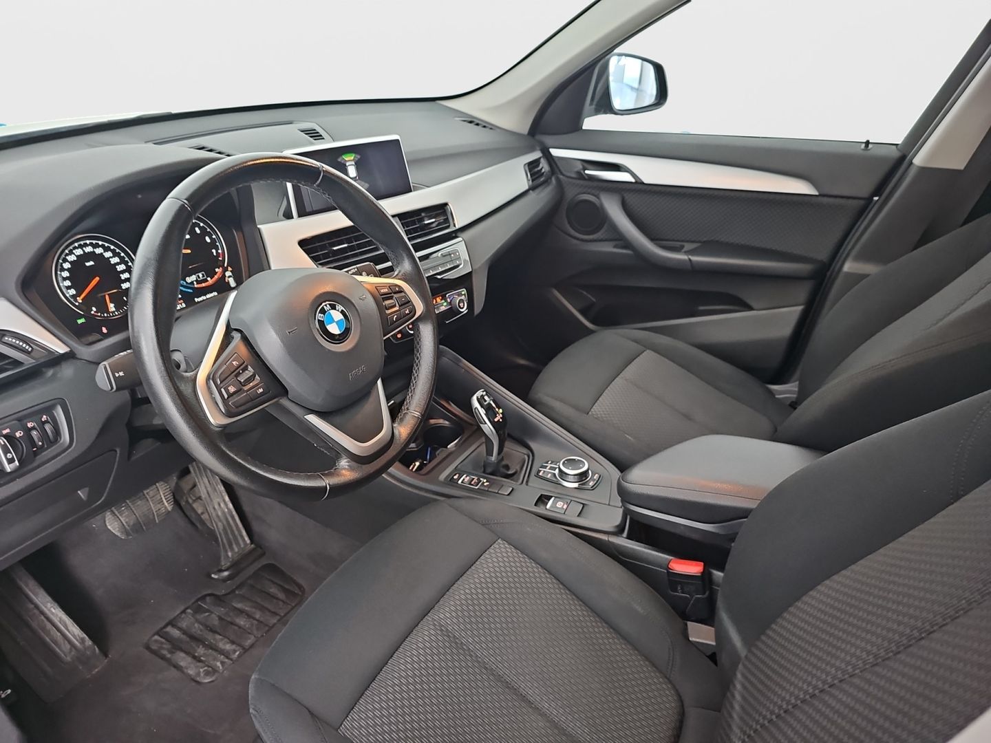 BMW X1 sDrive18i 100 kW (136 CV)