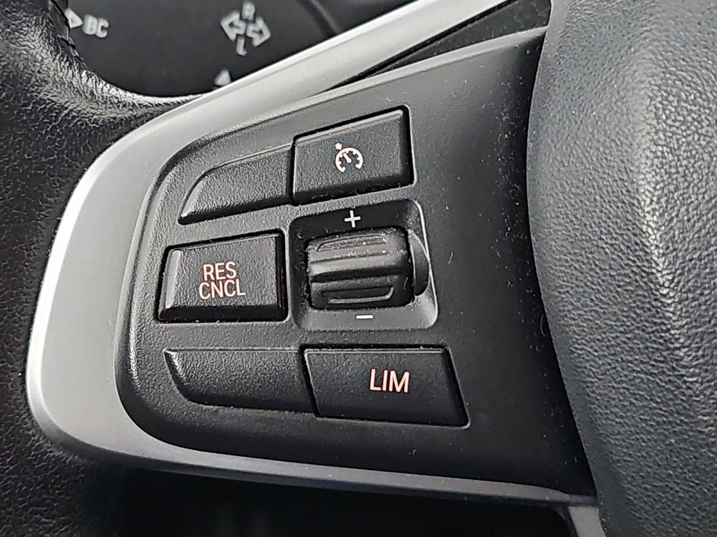 BMW X1 sDrive18i 100 kW (136 CV)