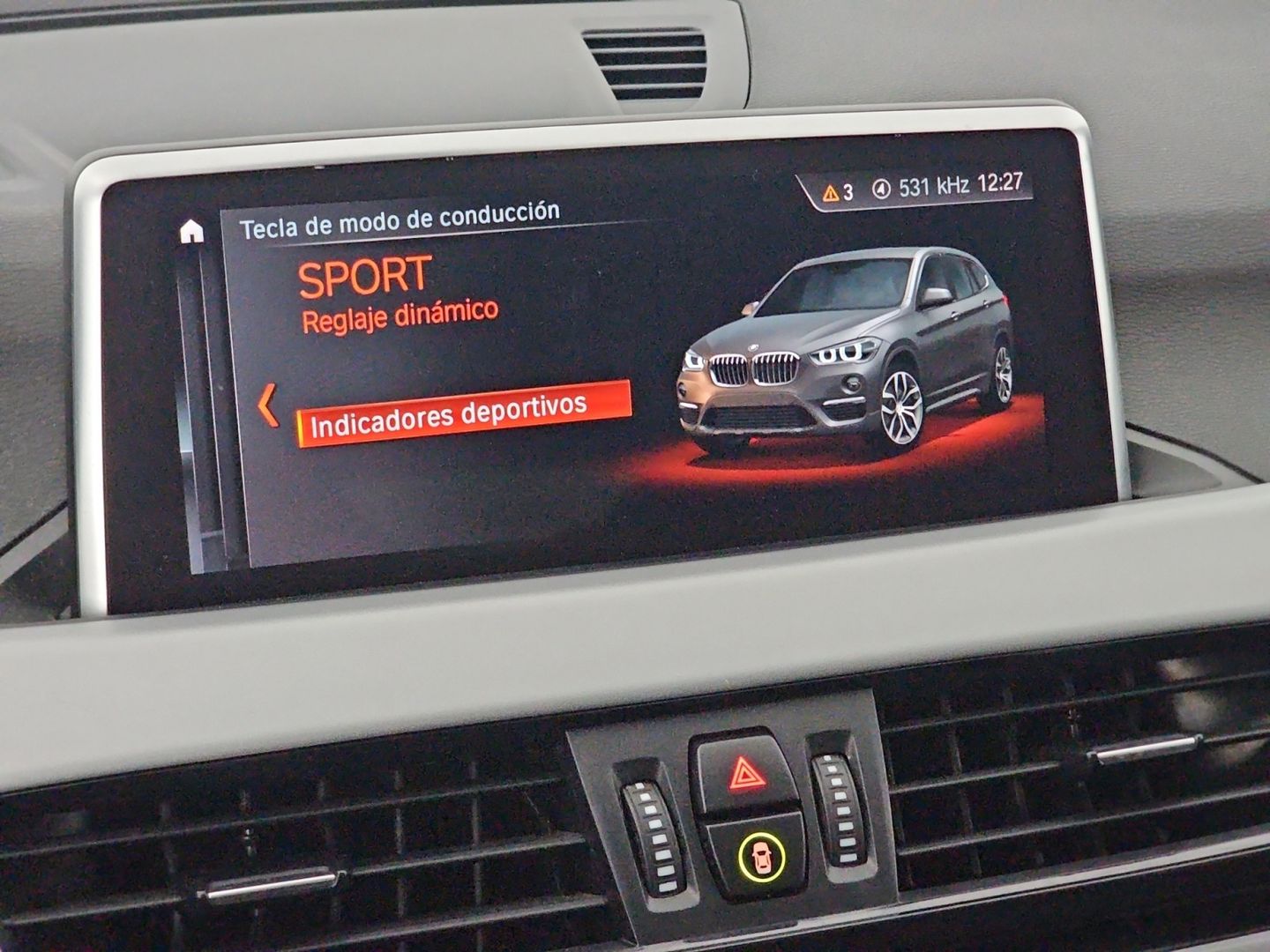 BMW X1 sDrive18i 100 kW (136 CV)