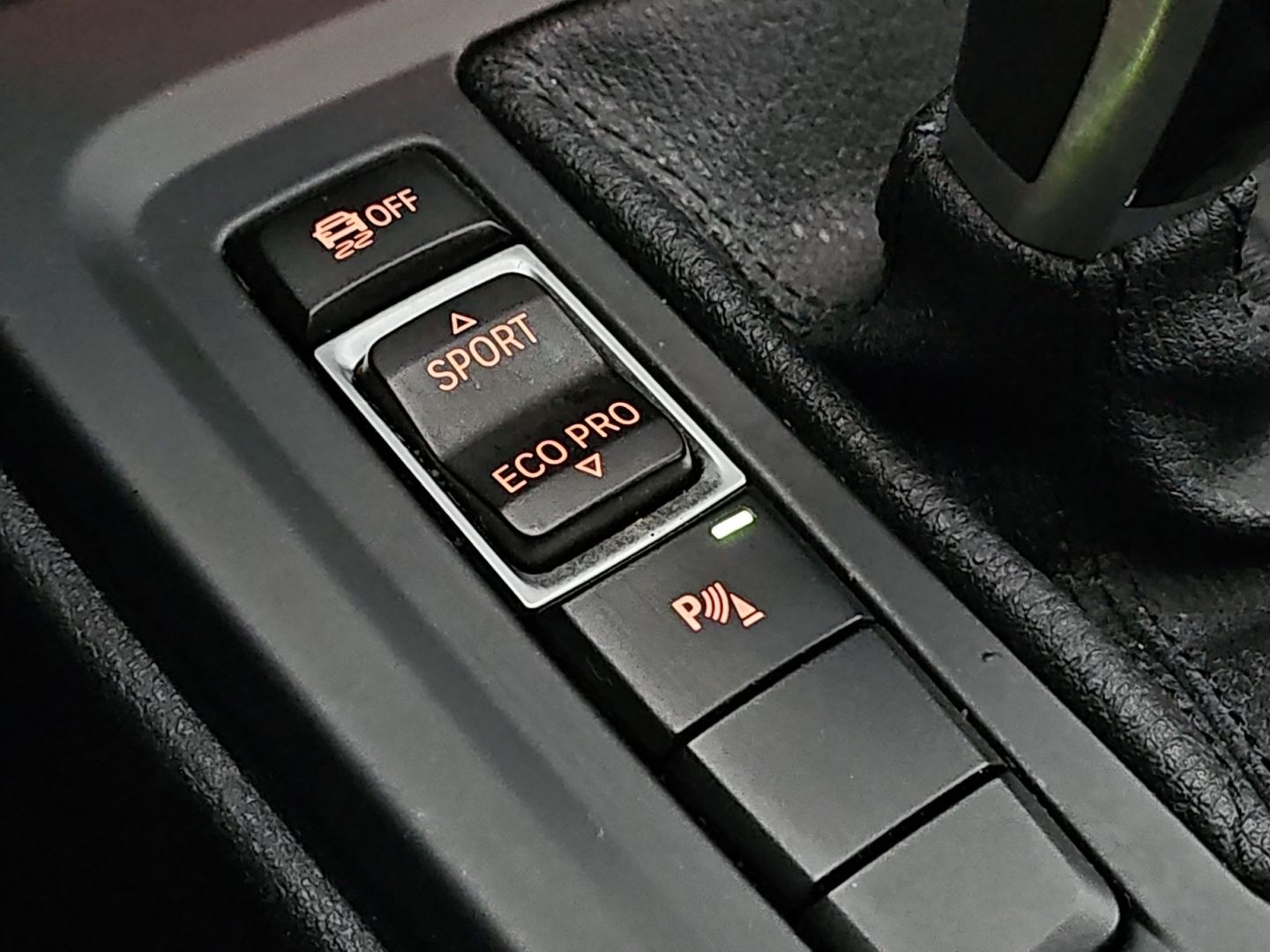 BMW X1 sDrive18i 100 kW (136 CV)