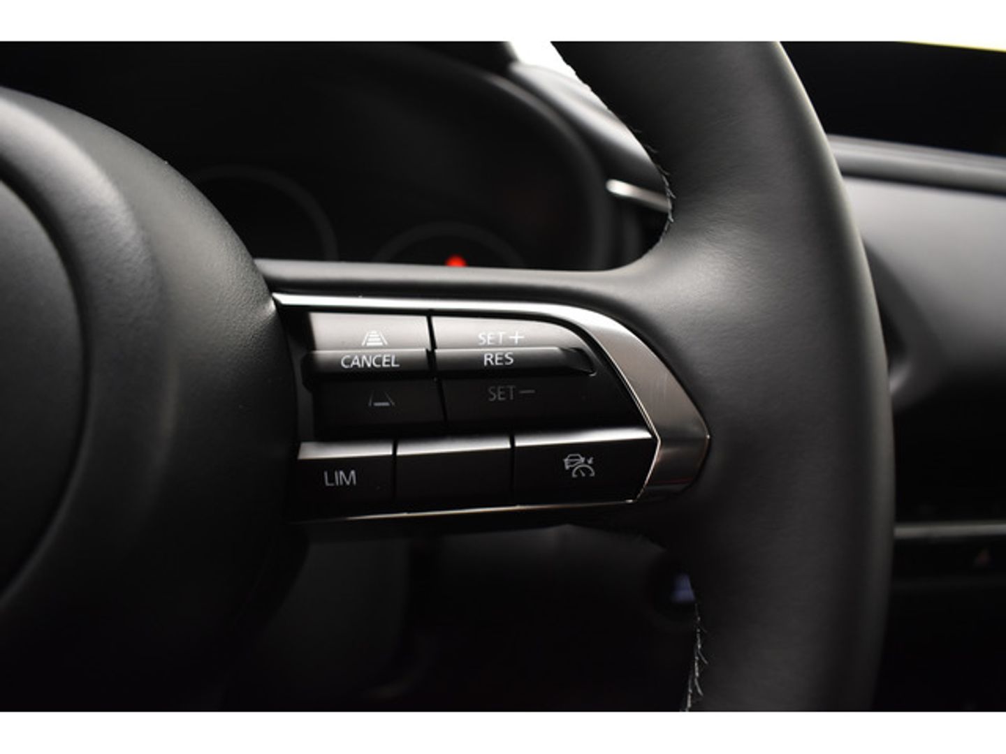 Mazda CX-30 e-SKYACTIV X MHEV Centre-Line 137 kW (186 CV)