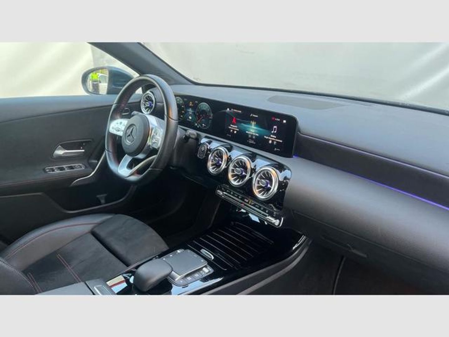 Mercedes-Benz Clase A 250 e 160 kW (218 CV)