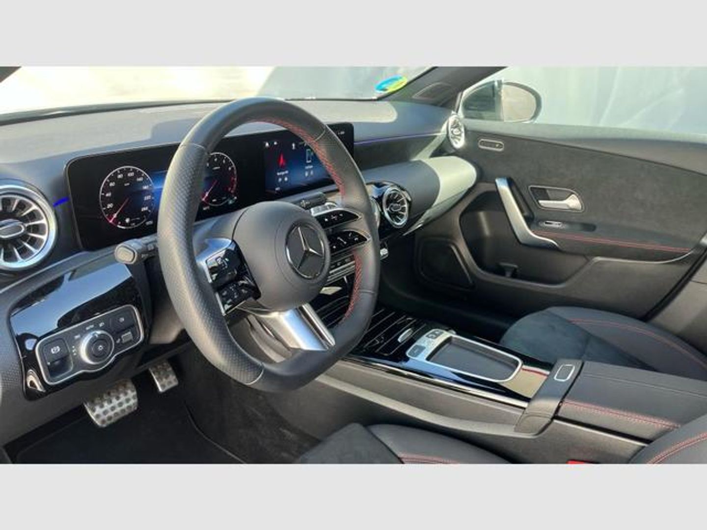 Mercedes-Benz Clase A Compacto 180 100 kW (136 CV)