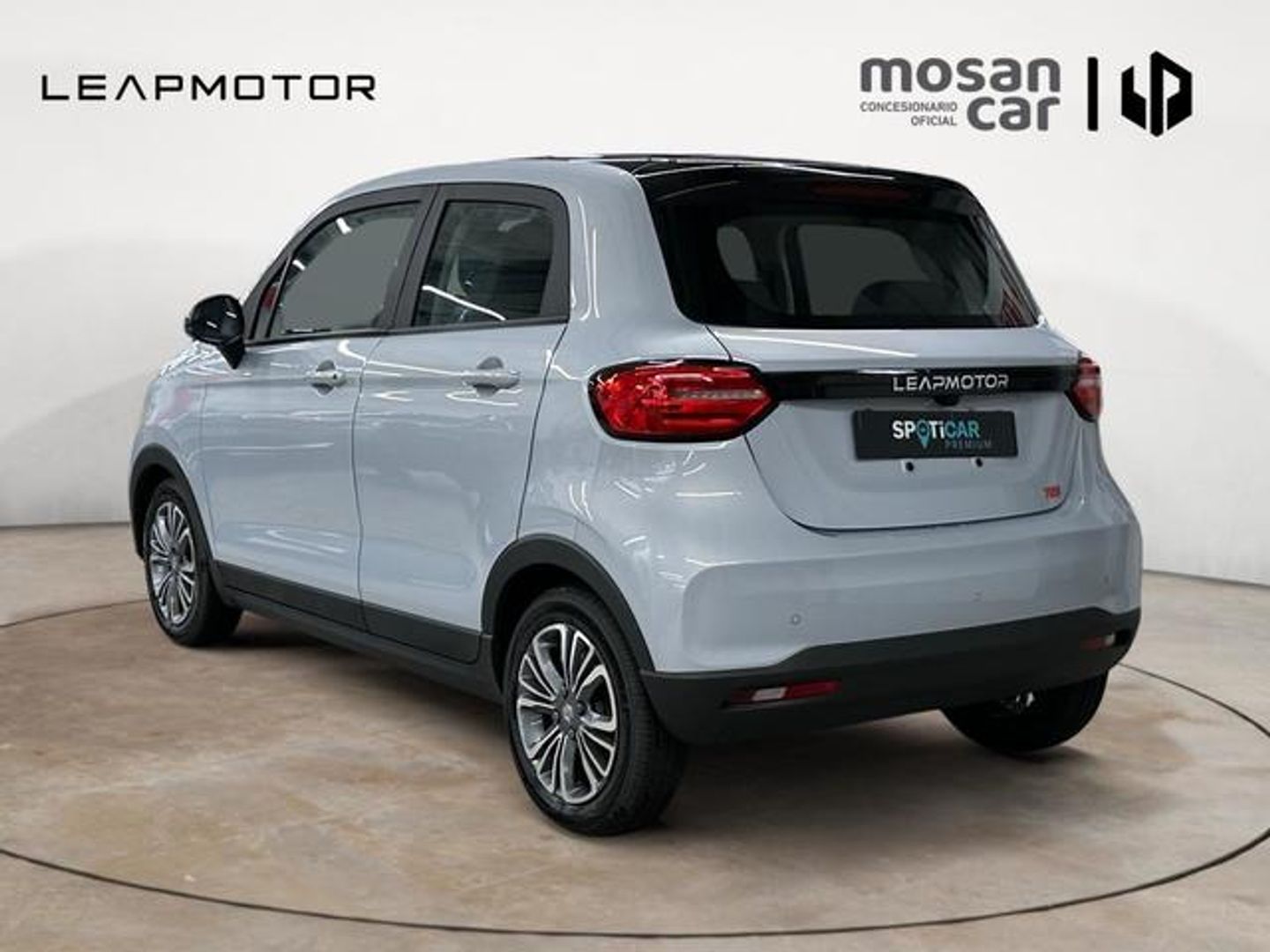 Leapmotor T03 BEV 37.3kWh Design Auto 70 kW (95 CV)