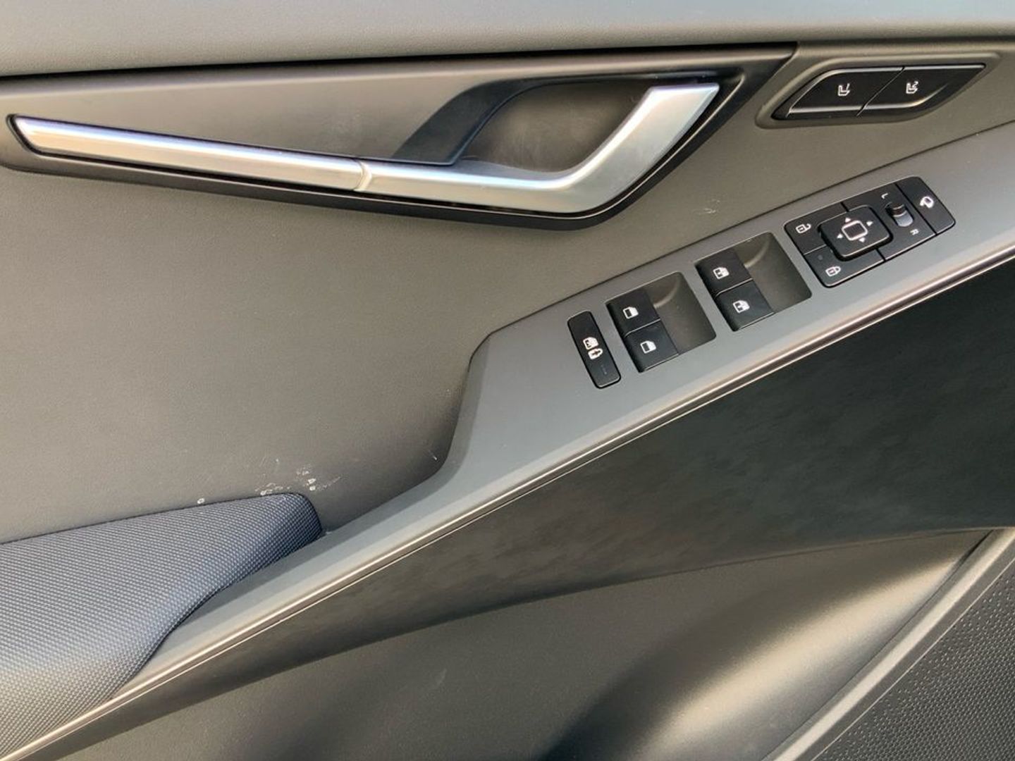 Kia e-Niro Emotion (Long Range) 150 kW (204 CV)