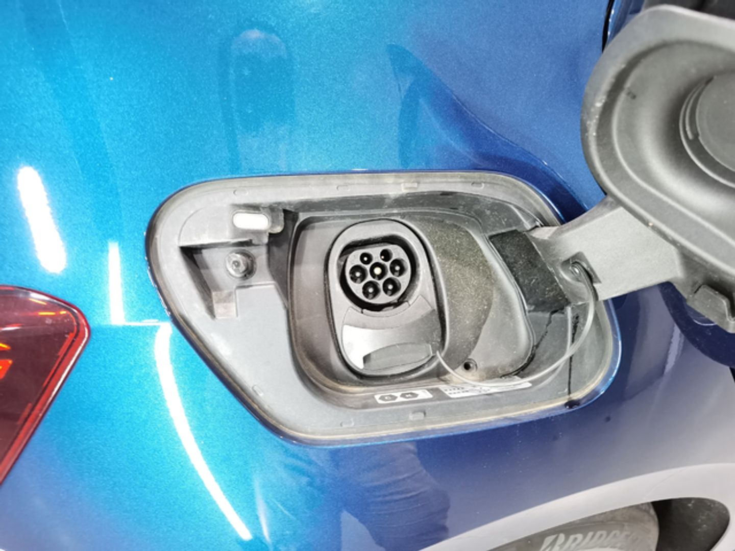 CUPRA Born 62 kWh 150 kW (204 CV)