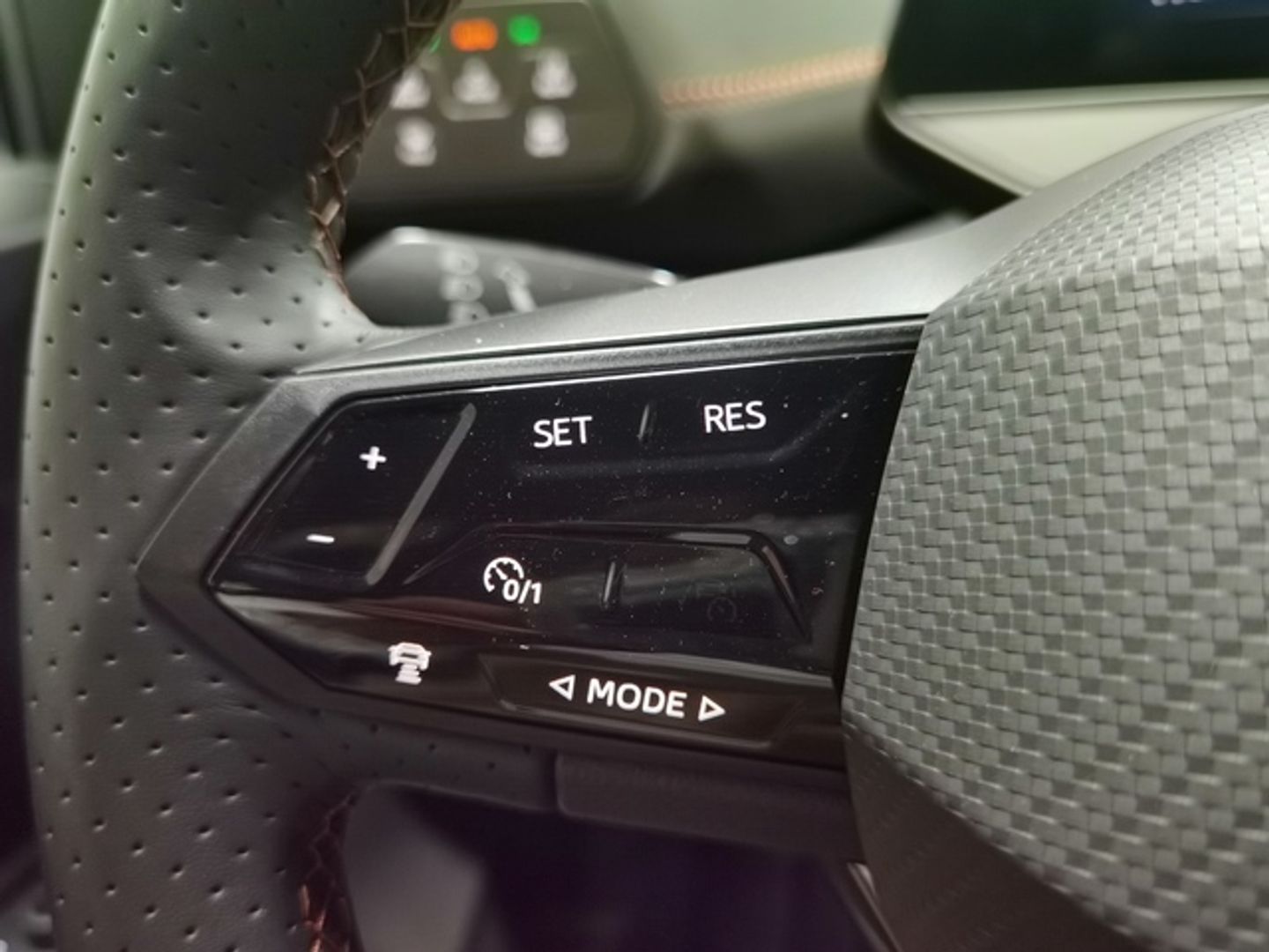 CUPRA Born 62 kWh 150 kW (204 CV)