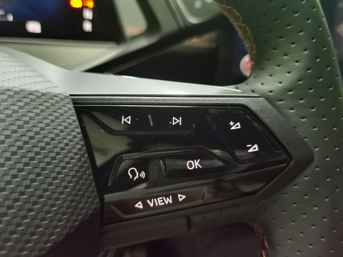 CUPRA Born 62 kWh 150 kW (204 CV)