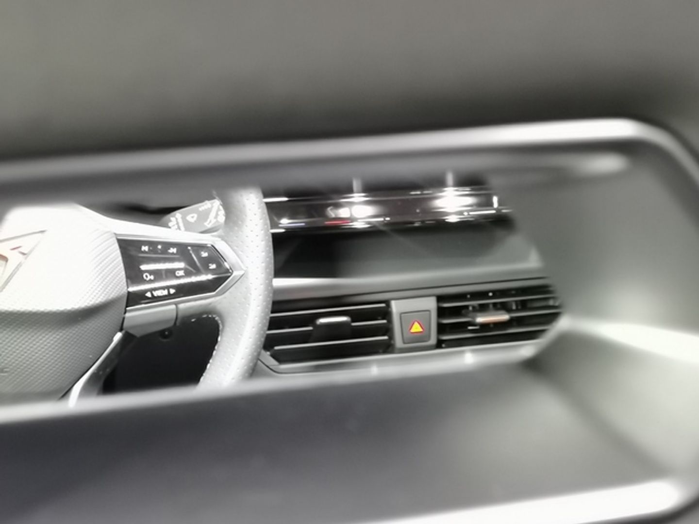 CUPRA Born 62 kWh 150 kW (204 CV)