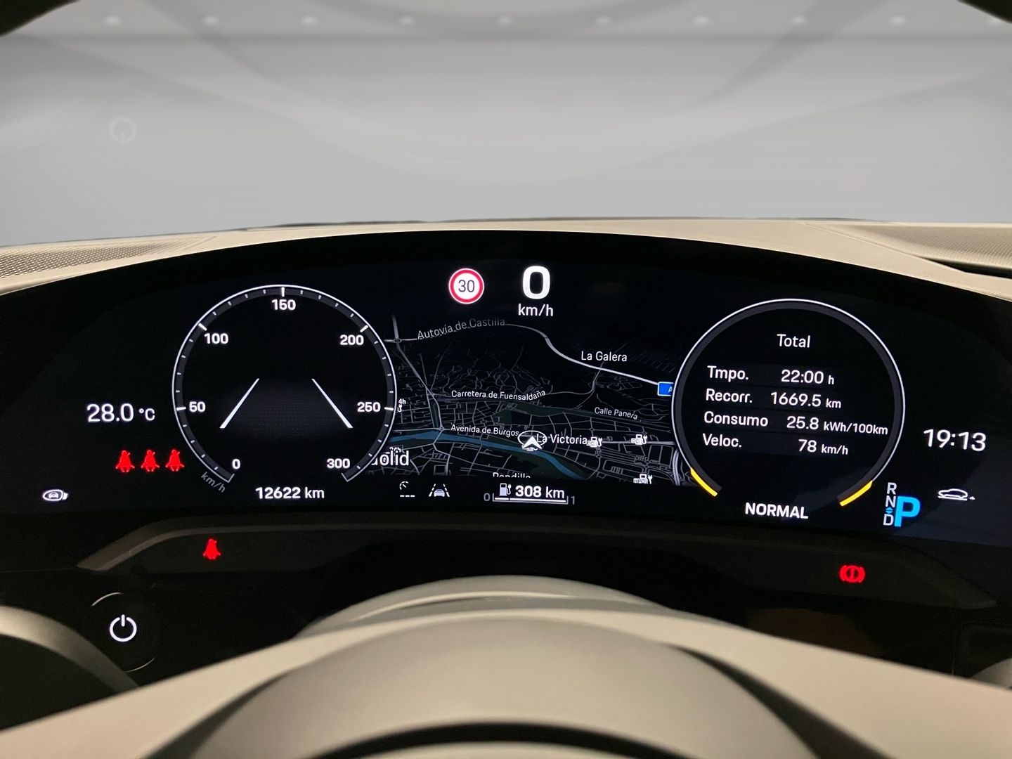 Porsche Taycan 4S Cross Turismo 420 kW (571 CV)