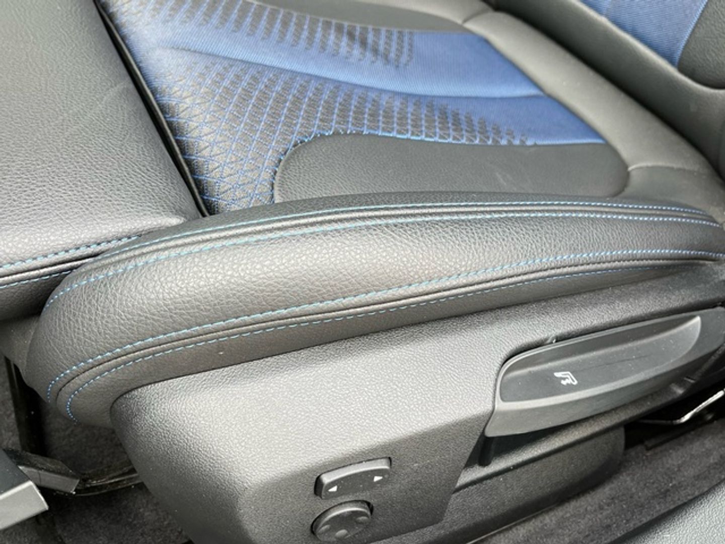 BMW Serie 1 118d Business 110 kW (150 CV)