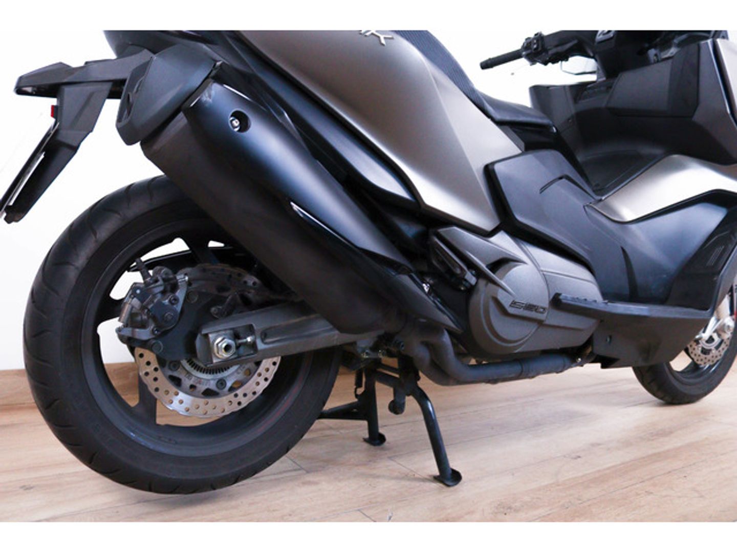 KYMCO AK 550 Premium