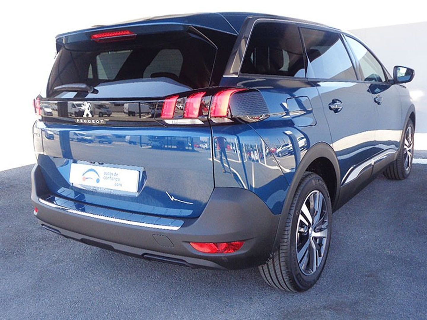 Peugeot 5008 PureTech 130 S&S Allure Pack 96 kW (130 CV)