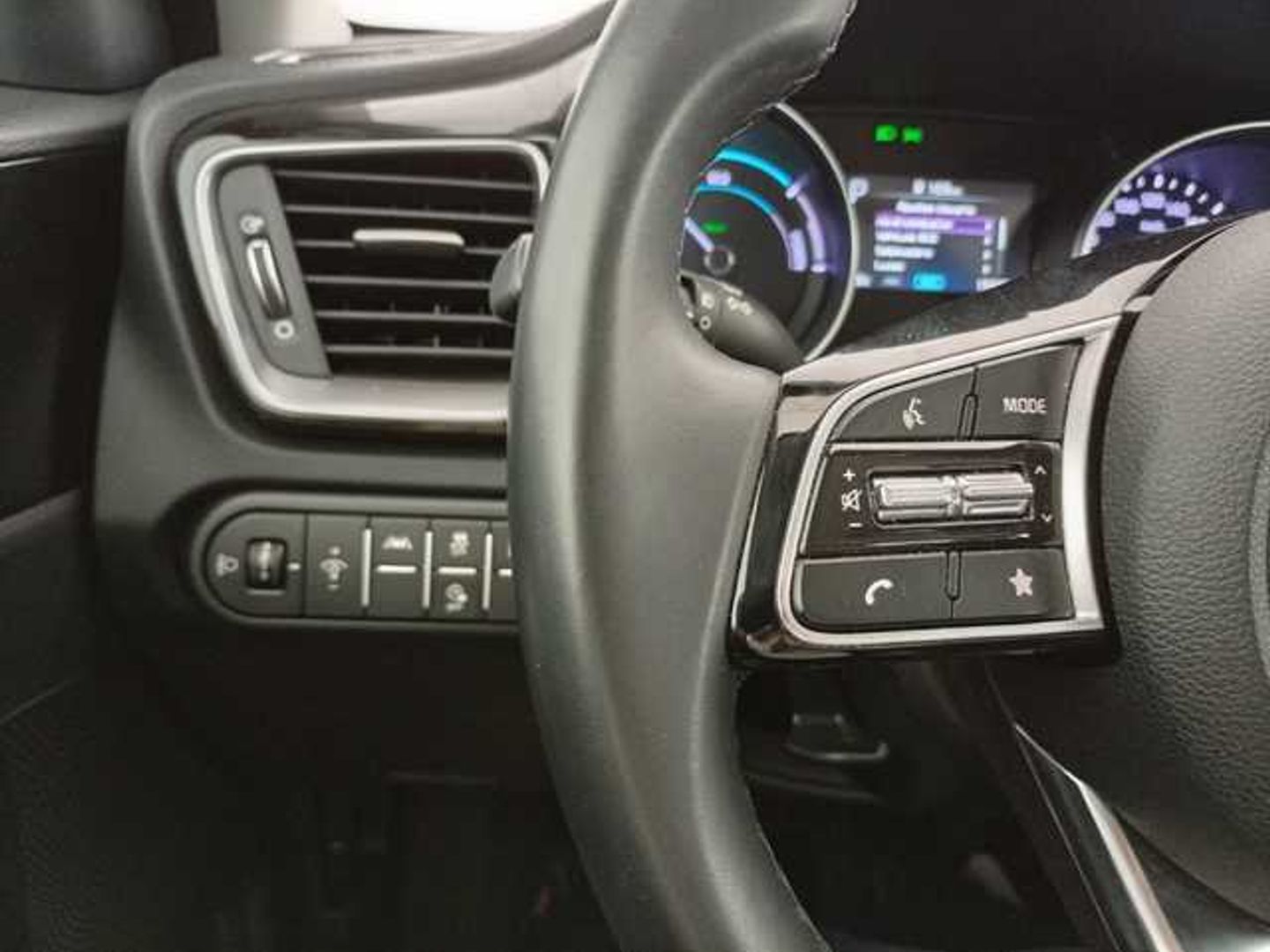 Kia XCeed 1.6 GDi PHEV eDrive 104 kW (141 CV)