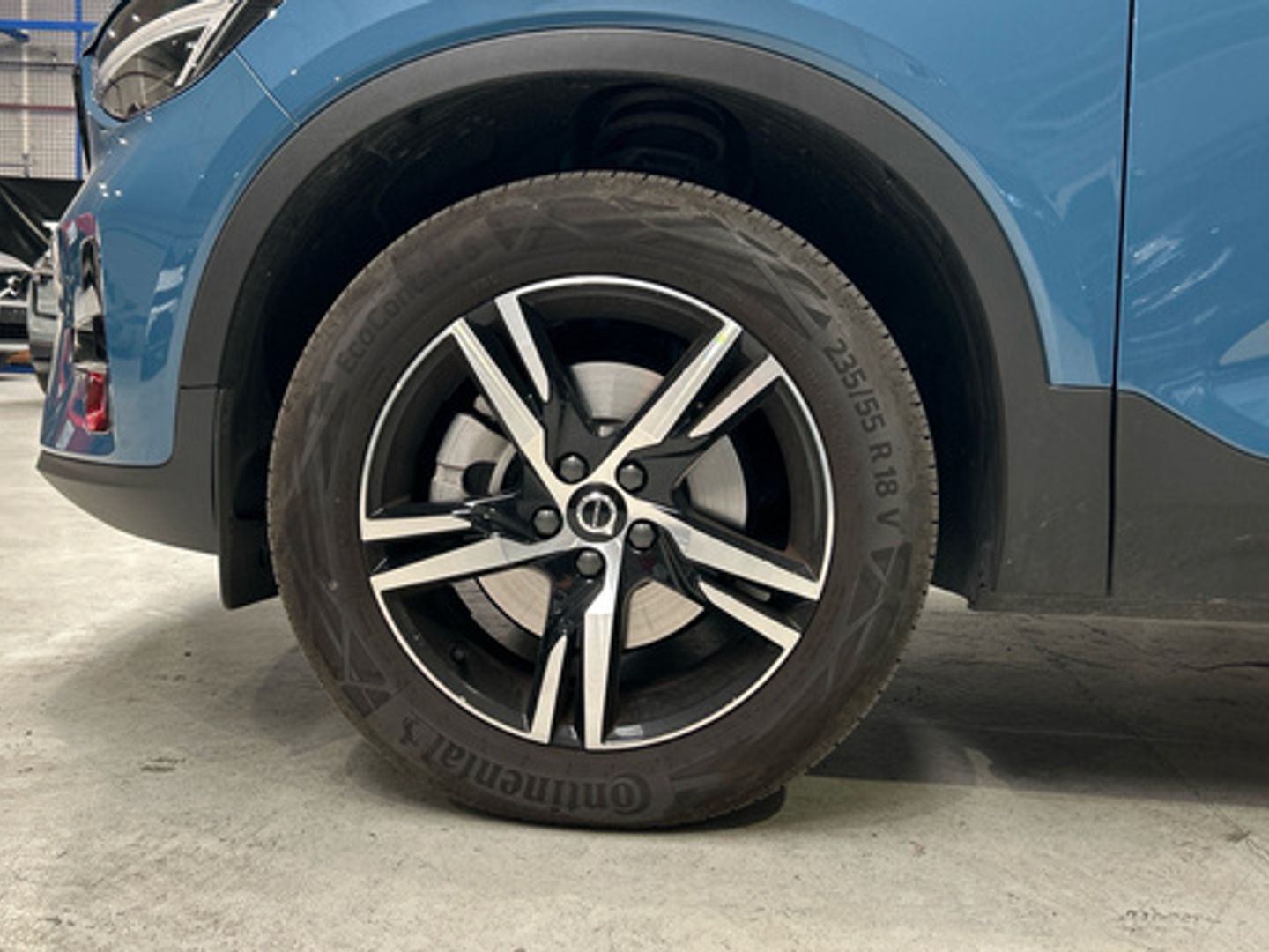 Volvo XC40 B3 G Plus Dark Auto 120 kW (163 CV)