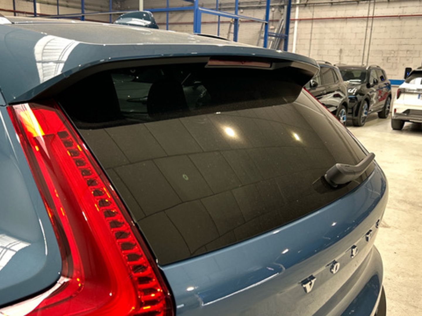 Volvo XC40 B3 G Plus Dark Auto 120 kW (163 CV)