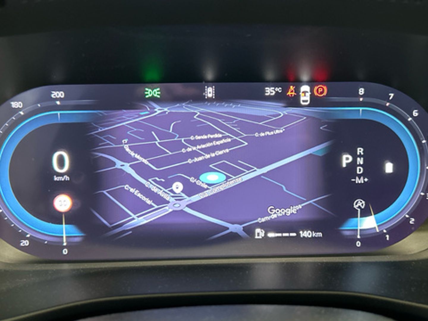 Volvo XC40 B3 G Plus Dark Auto 120 kW (163 CV)