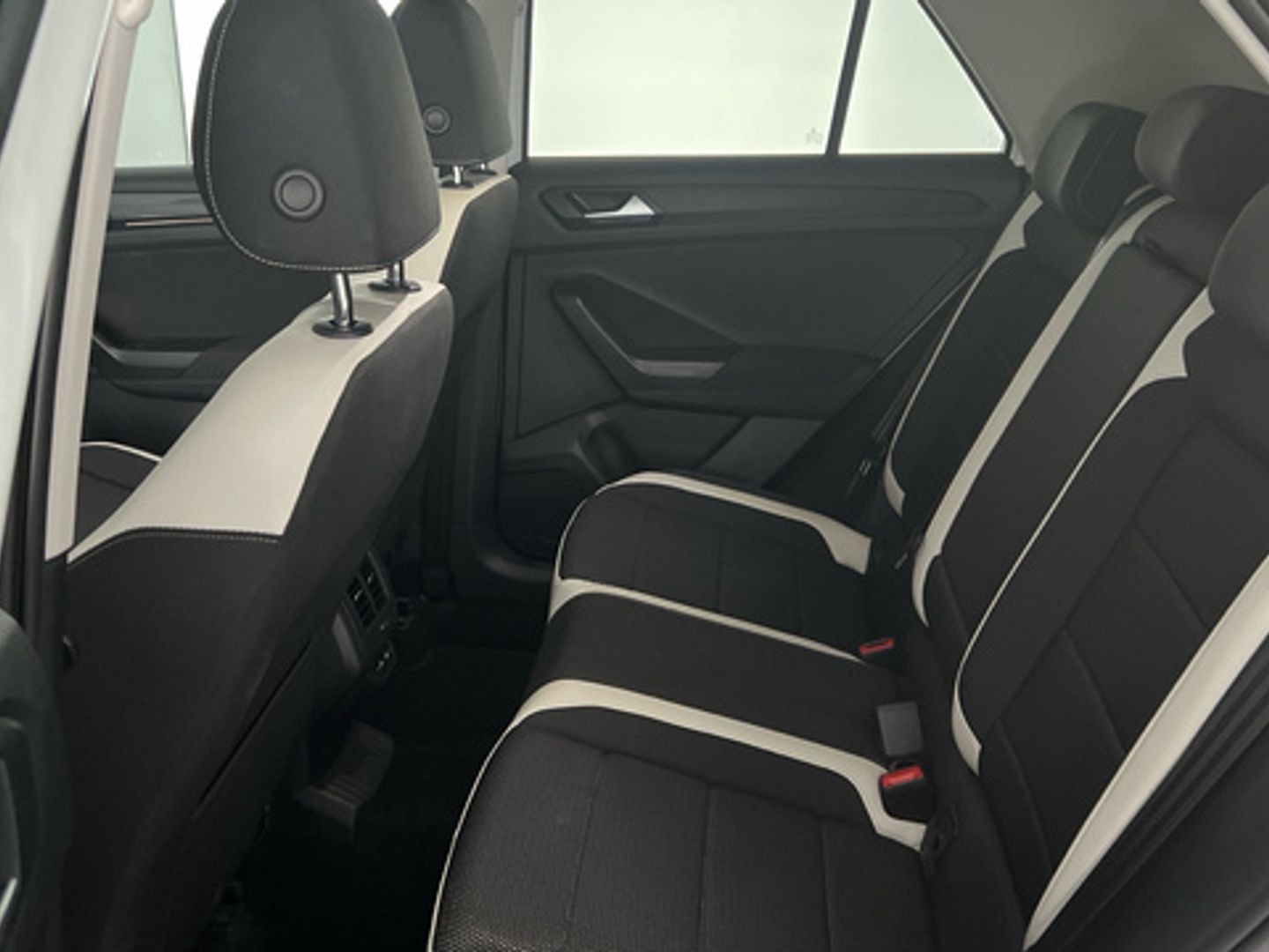 Volkswagen T-Roc Sport 2.0 TDI 110 kW (150 CV) DSG