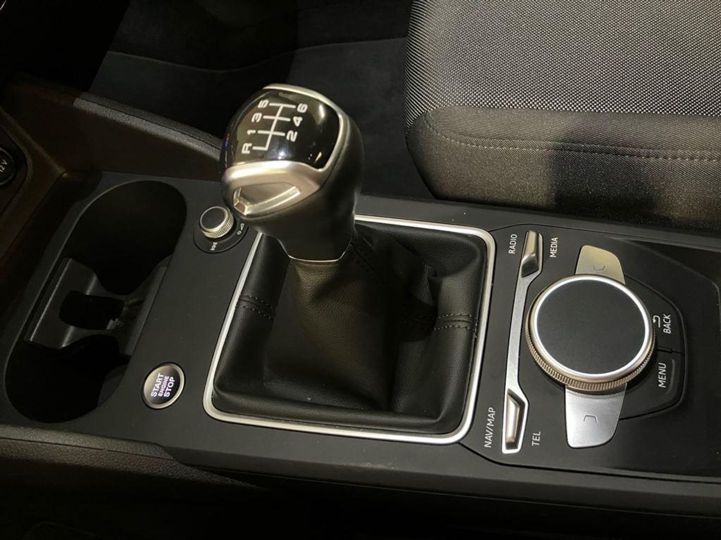 Audi Q2 Advanced 30 TFSI 81 kW (110 CV)