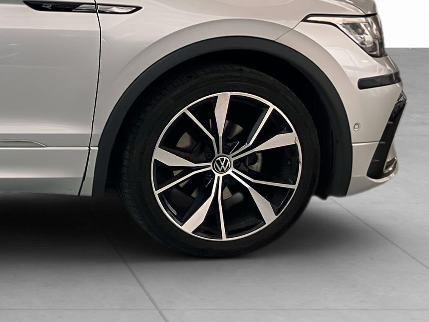 Volkswagen Tiguan R-Line 1.5 TSI 110 kW (150 CV) DSG
