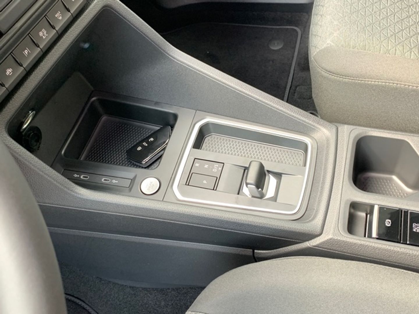Ford Grand Tourneo Connect 1.5 Ecoboost PHEV Titanium Auto 110 kW (150 CV)