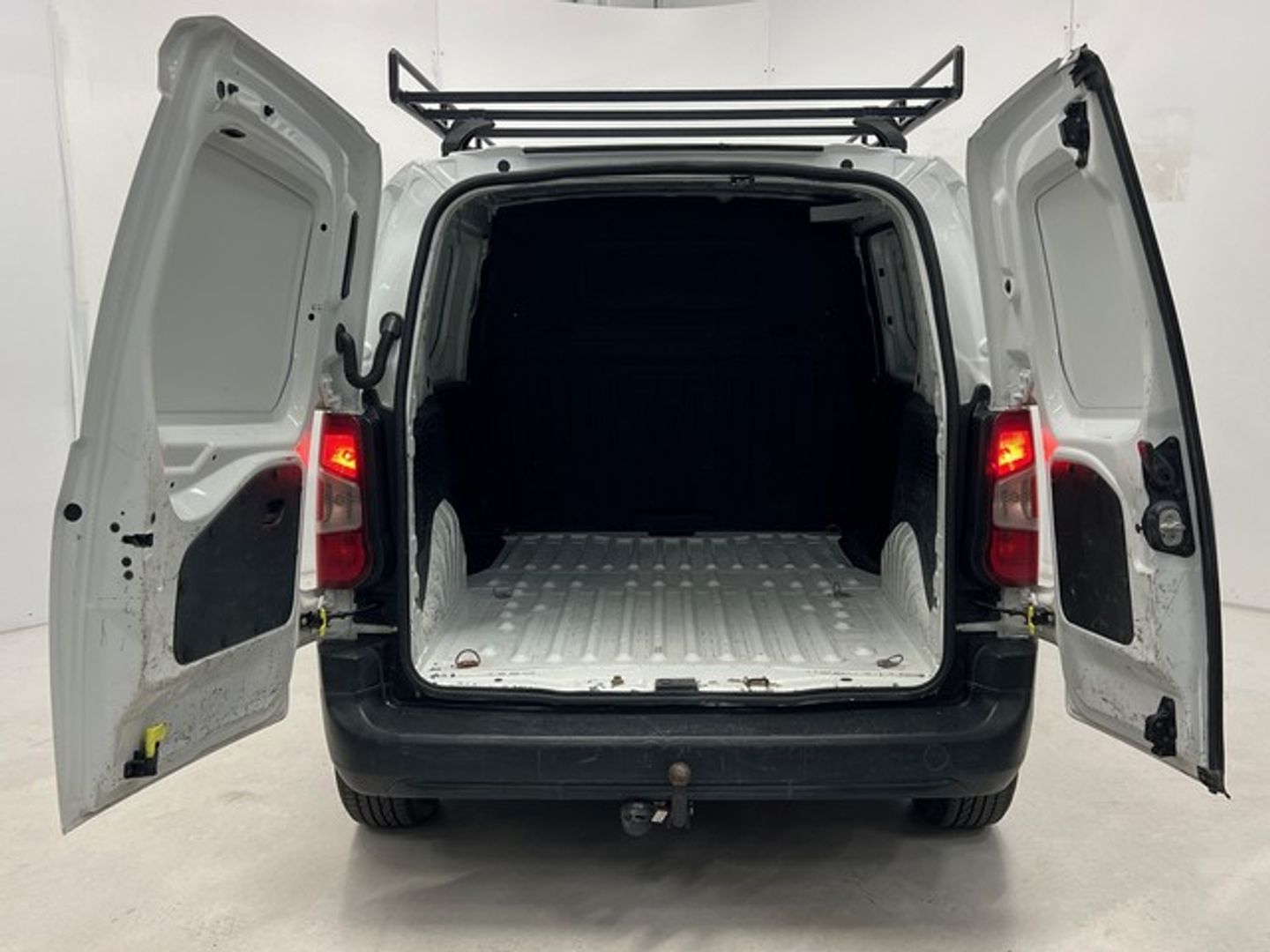 Peugeot Partner Furgon BlueHDi 100 Pro Standard 600kg 73 kW (98 CV)