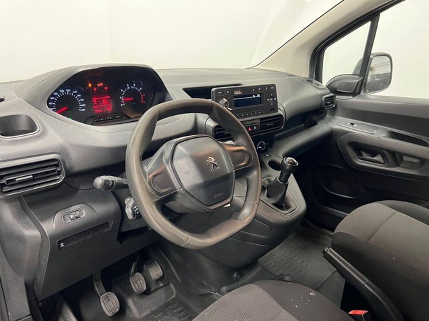 Peugeot Partner Furgon BlueHDi 100 Pro Standard 600kg 73 kW (98 CV)