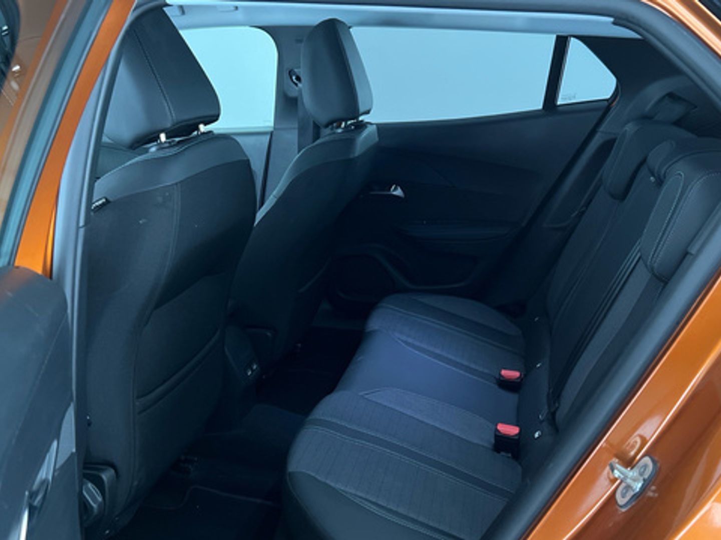 Peugeot 2008 PureTech 100 S&S Allure 75 kW (100 CV)