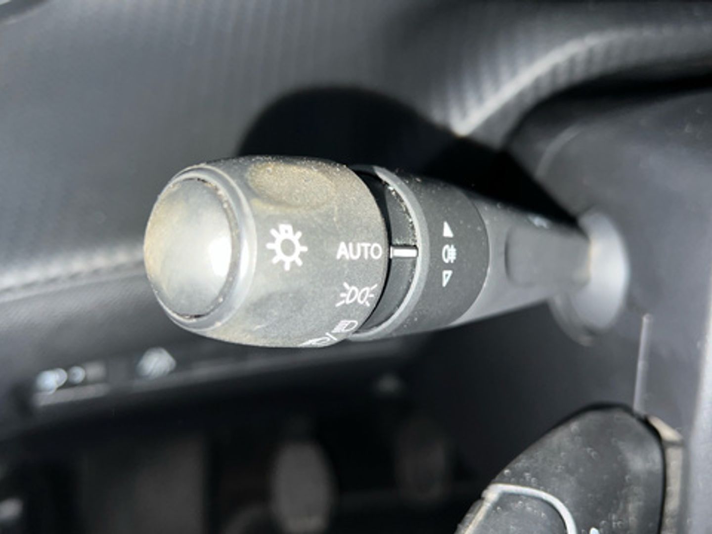 Peugeot 2008 PureTech 100 S&S Allure 75 kW (100 CV)