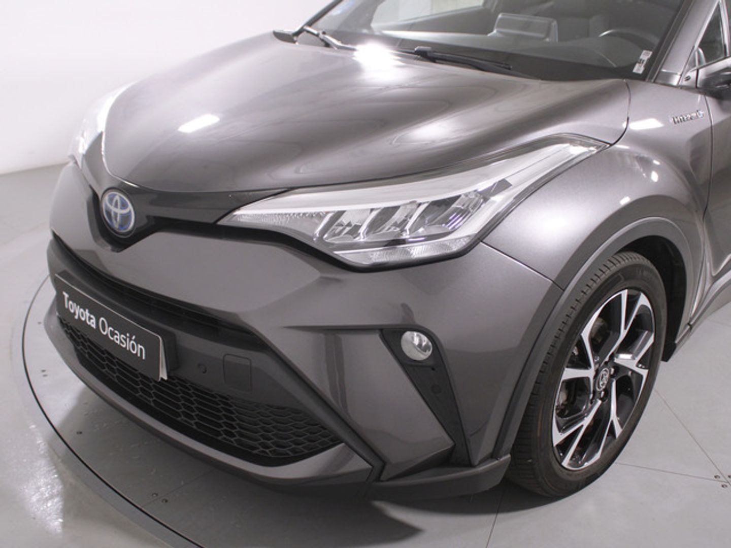 Toyota C-HR 1.8 125H Advance 90 kW (122 CV)
