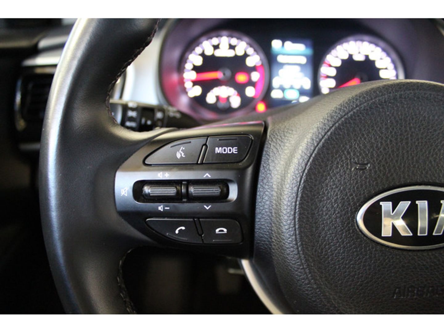 Kia Stonic 1.0 T-GDi MHEV Drive iMT 74 kW (100 CV)