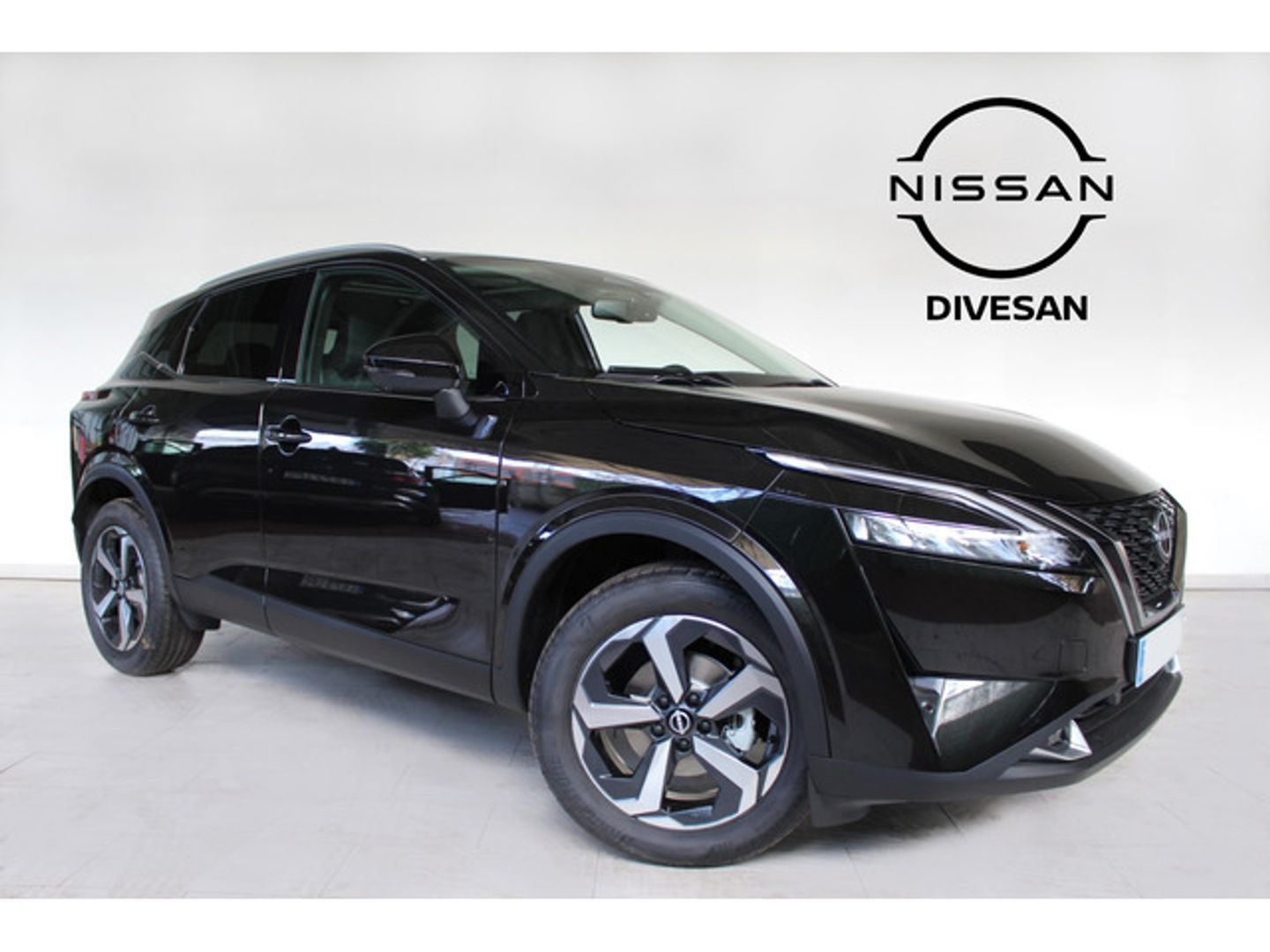 Nissan Qashqai DIG-T 140 mHEV N-Connecta 4x2 103 kW (140 CV) Negro SUV