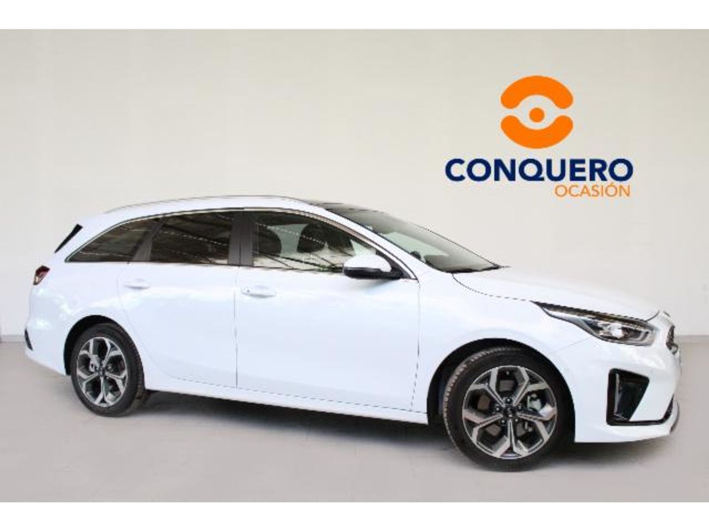 Kia Ceed Tourer 1.6 GDi Eco-Dynamics PHEV eMotion 104 kW (141 CV) Blanco Familiar