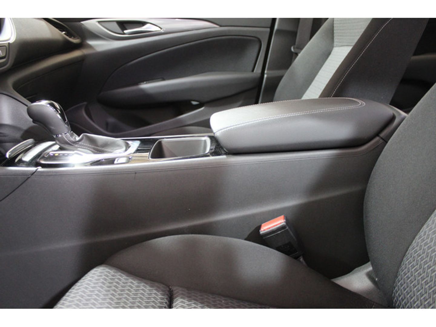 Opel Insignia 1.5D DVH GS Business Edition AT8 90 kW (122 CV)