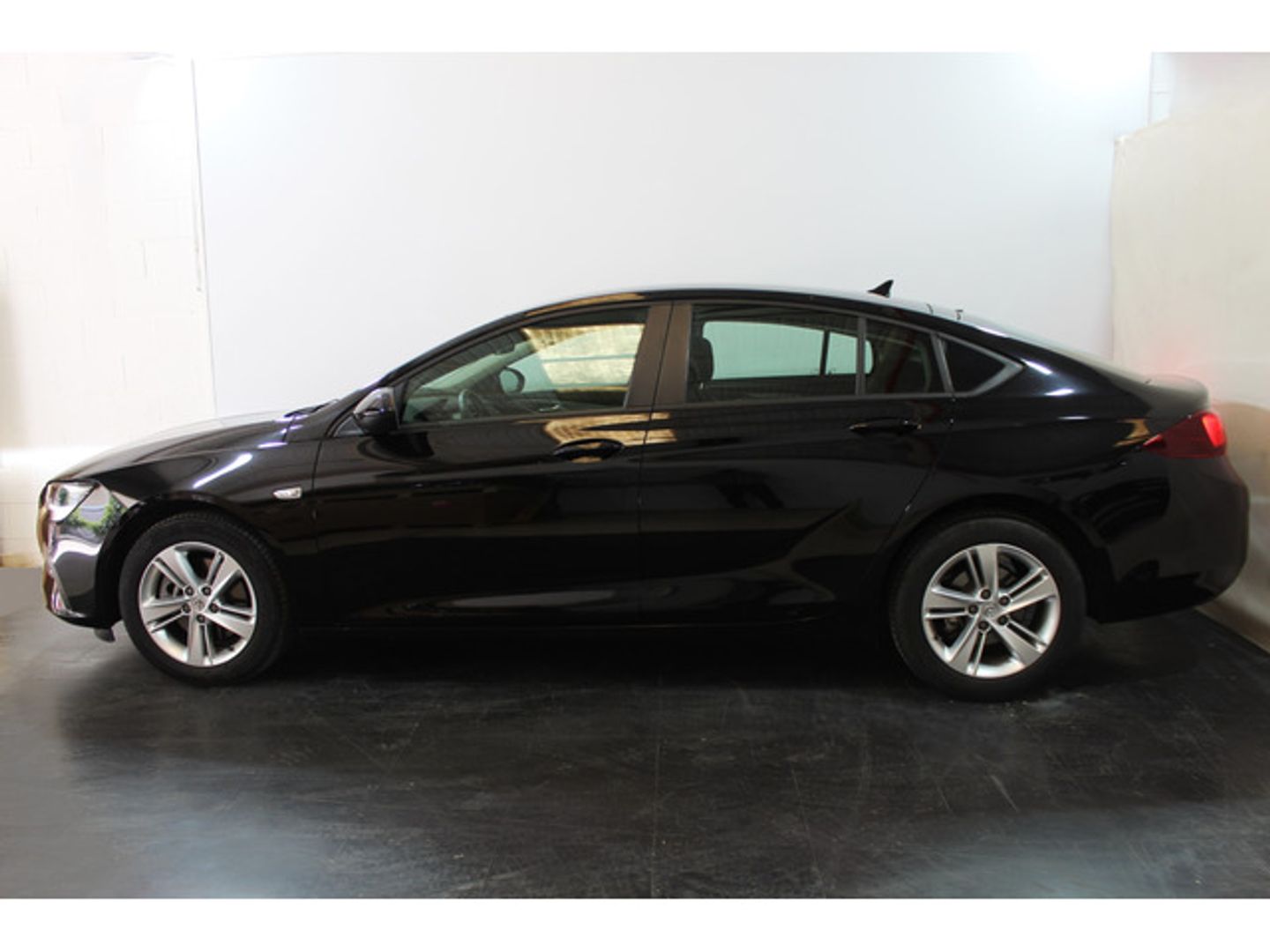 Opel Insignia 1.5D DVH GS Business Edition AT8 90 kW (122 CV)