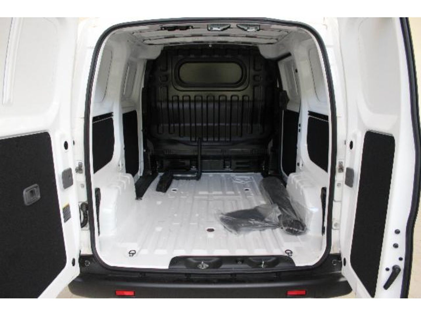 Nissan e-NV200 Furgon Electrica 40 kWh Profesional 80 kW (109 CV)