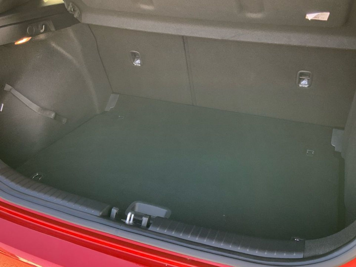 Kia Ceed 1.6 MHEV iMT Tech 100 kW (136 CV)