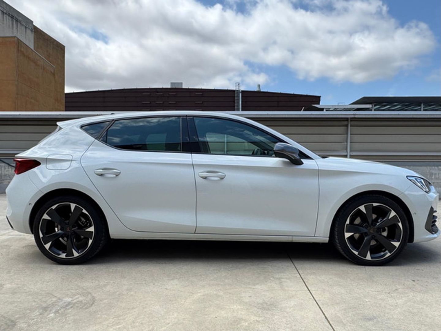 CUPRA León 1.5 eTSI DSG 110 kW (150 CV)