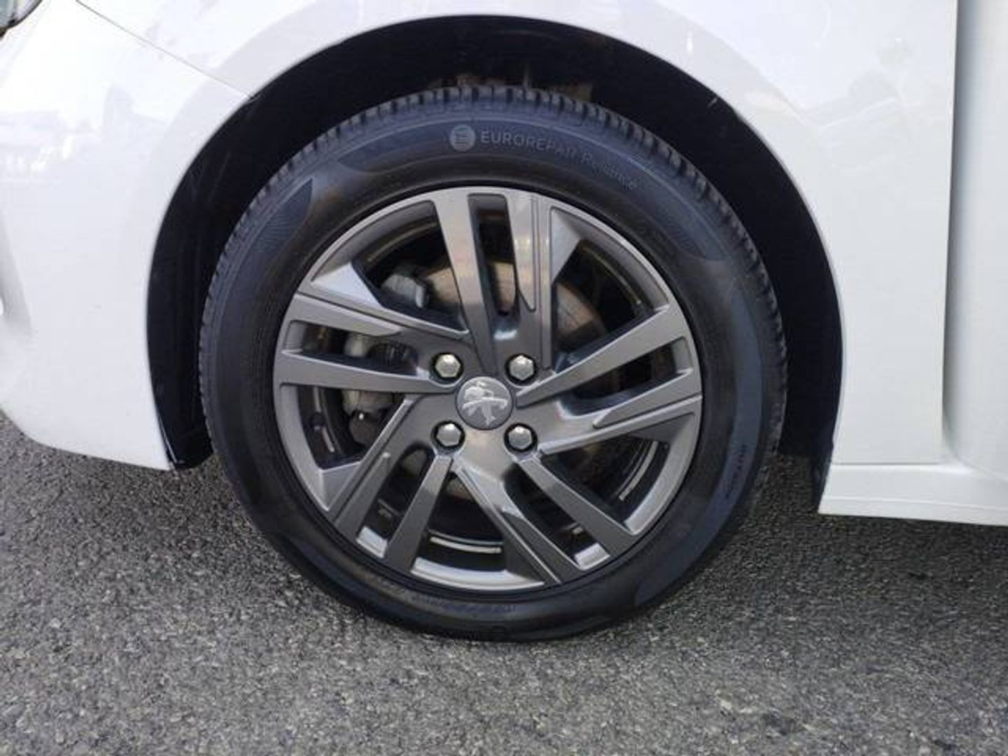Peugeot 208 BlueHDi 100 Active Pack 75 kW (100 CV)