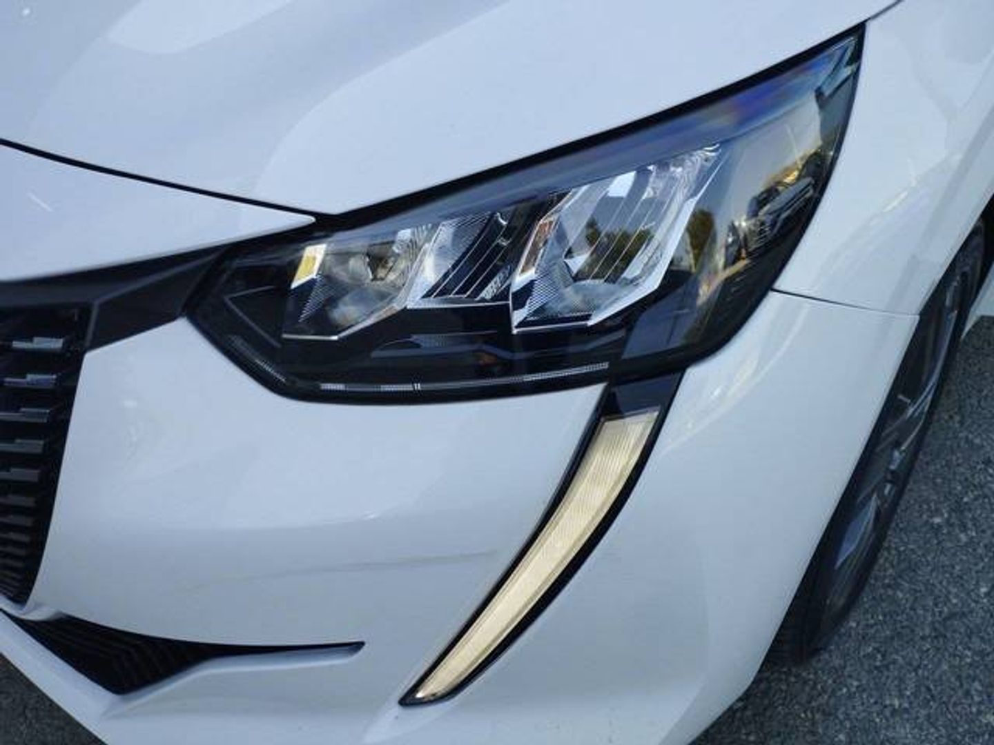 Peugeot 208 BlueHDi 100 Active Pack 75 kW (100 CV)