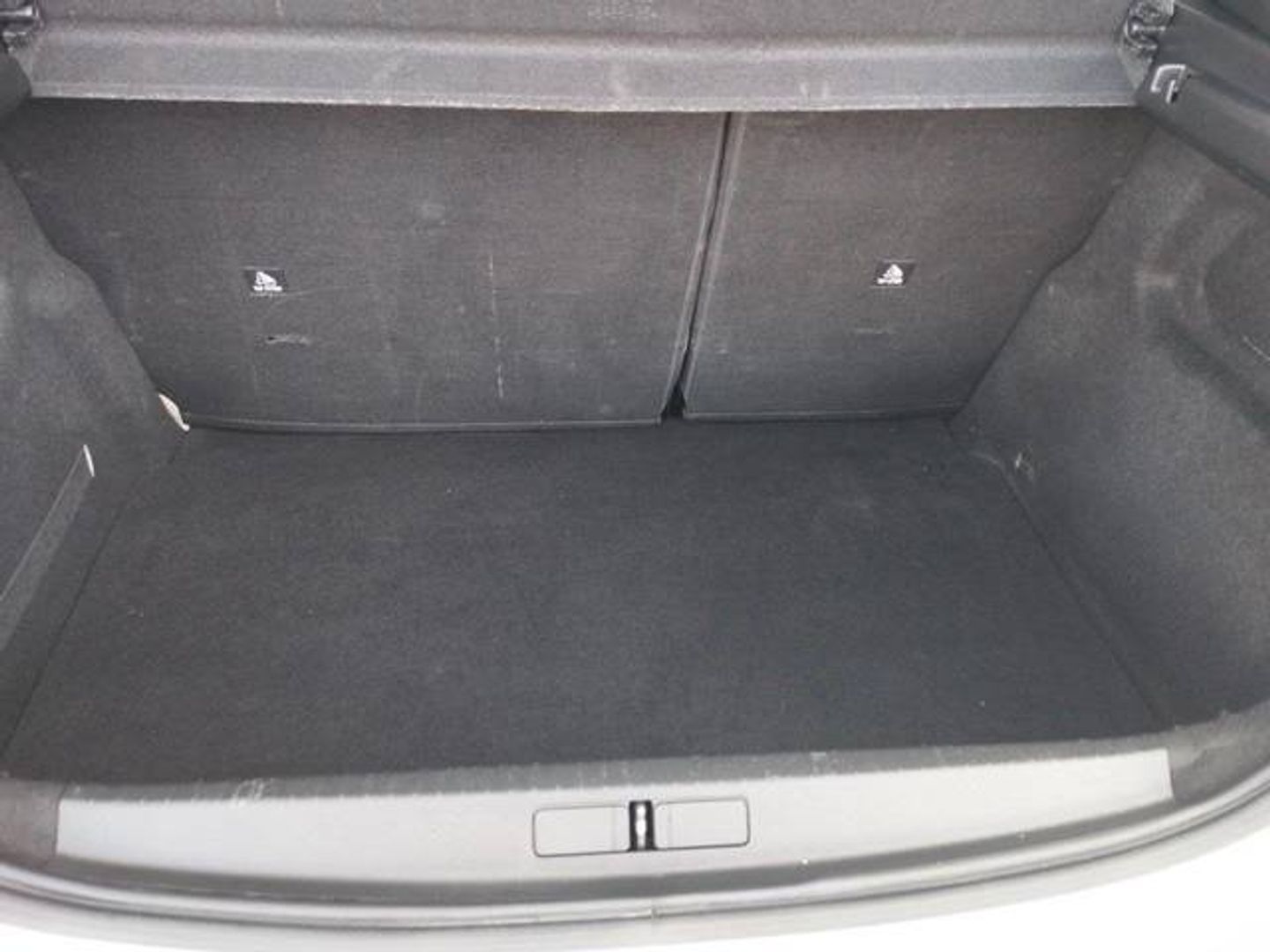 Peugeot 208 BlueHDi 100 Active Pack 75 kW (100 CV)