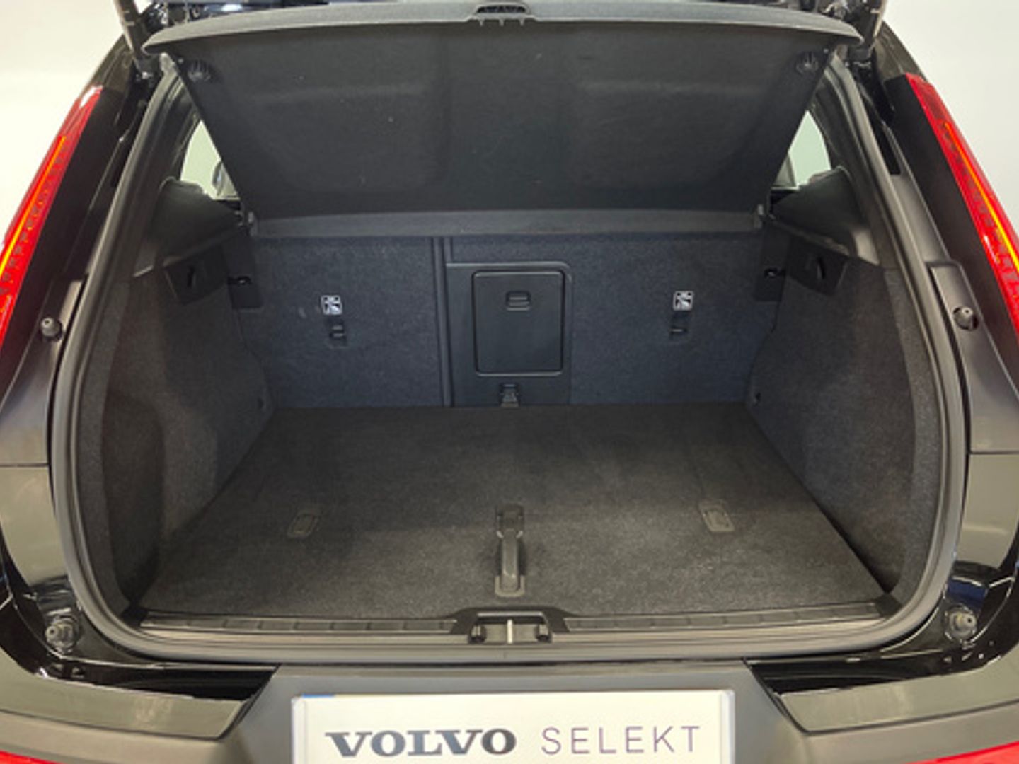 Volvo XC40 Electrico Recharge Twin Ultimate AWD Auto 300 kW (408 CV)